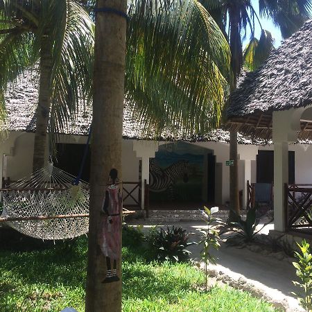 Kicheko Bungalows Nungwi Exterior photo